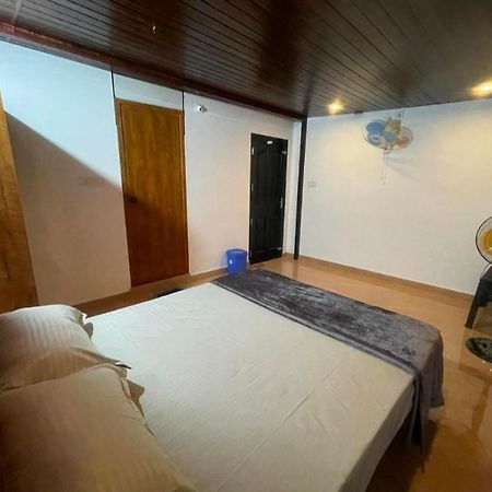 Tjmaryland Villa Pinangode Экстерьер фото